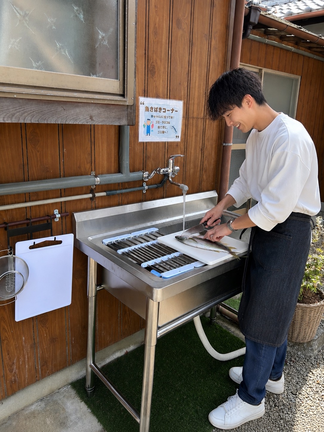 お魚捌きコーナー